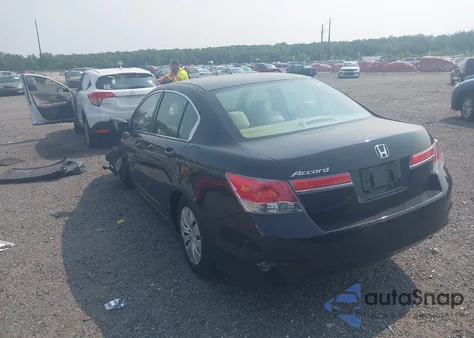 2011 Honda Accord 2.4 Lx из США, поврежденный, VIN 1HGCP2E39BA136097